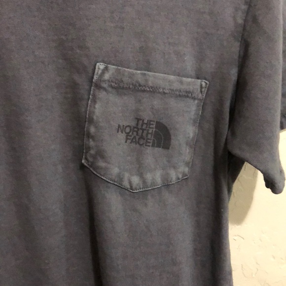 The North Face T-shirt - Picture 3 of 4